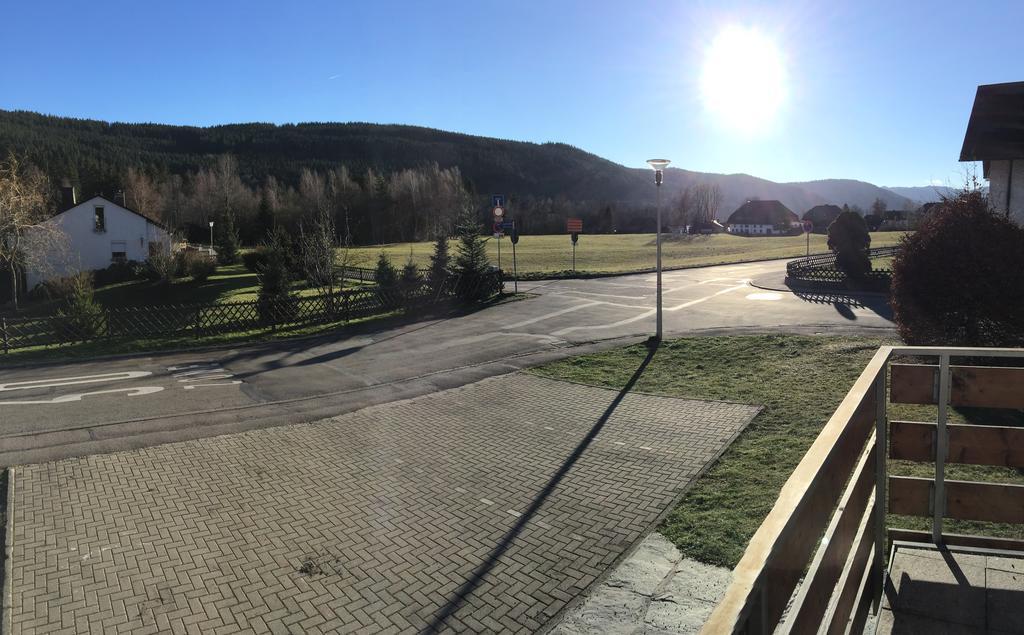 Gaestehaus Birke Hotell Titisee-Neustadt Rum bild